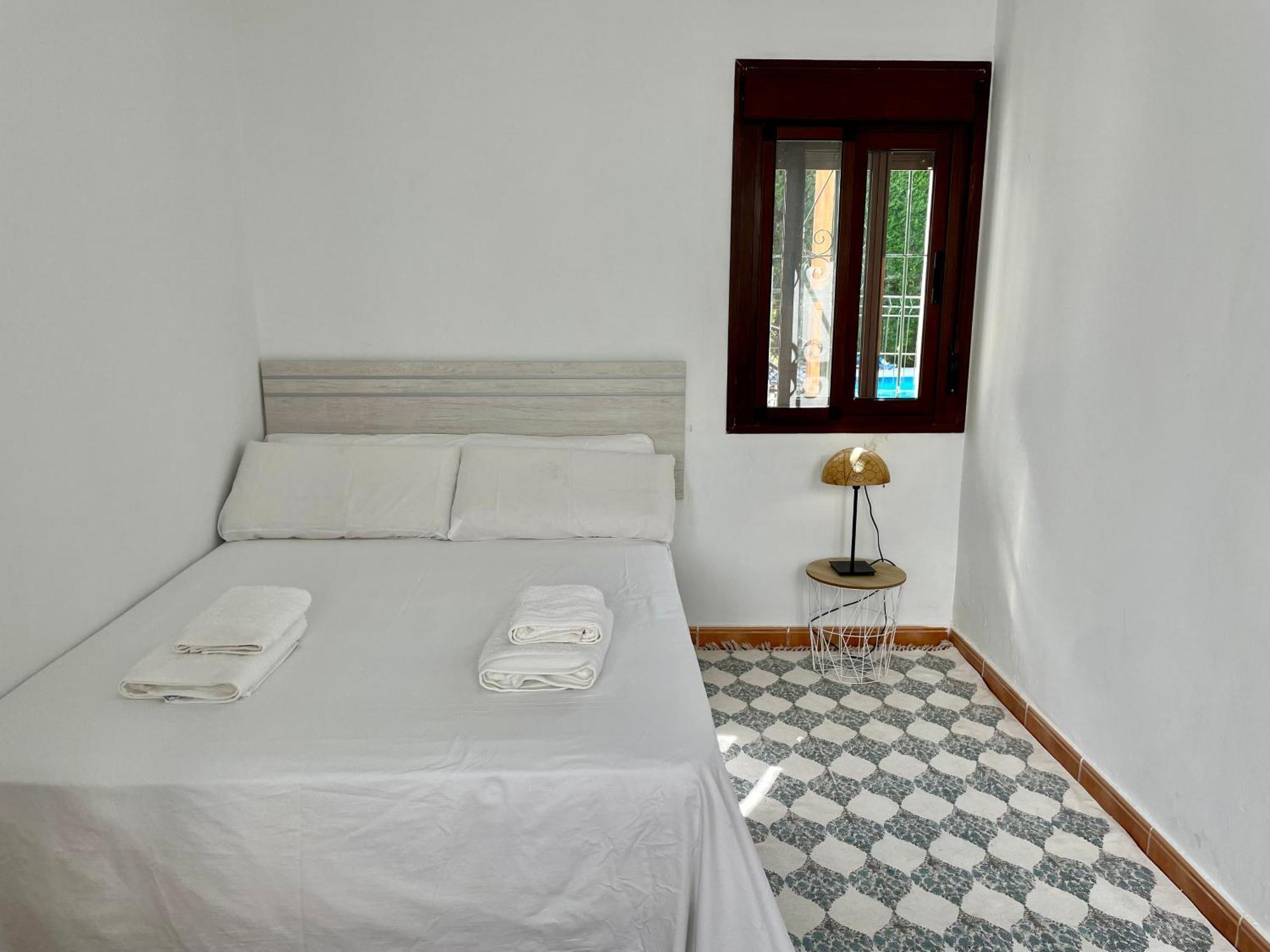 Chalet Con Piscina Privada En Bolonia 塔里法 外观 照片